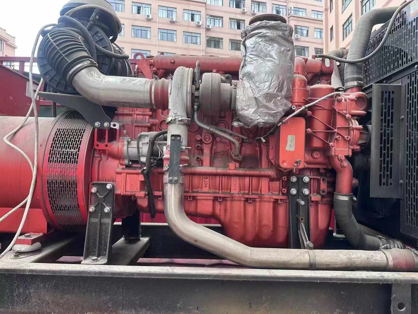 郁南如何选择适合 600kW 柴油发电机组的过载保护器？